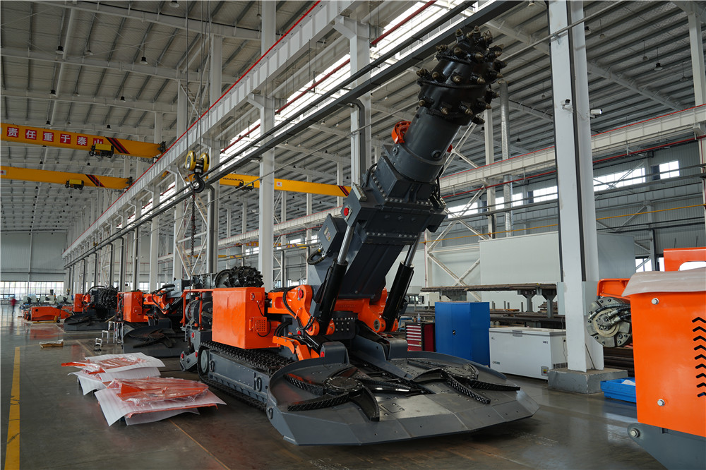 掘進(jìn)機(jī)生產(chǎn)車(chē)間